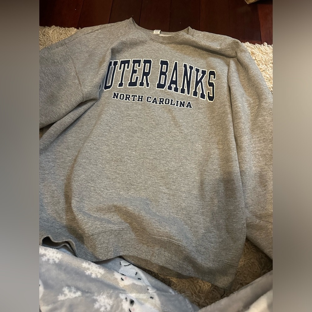 Outer Banks crewneck